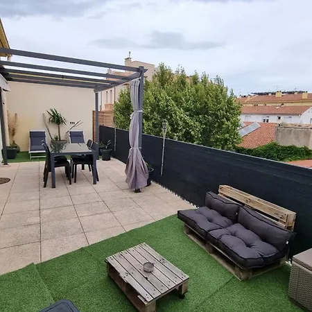Apartment T2 + Grande Terrasse