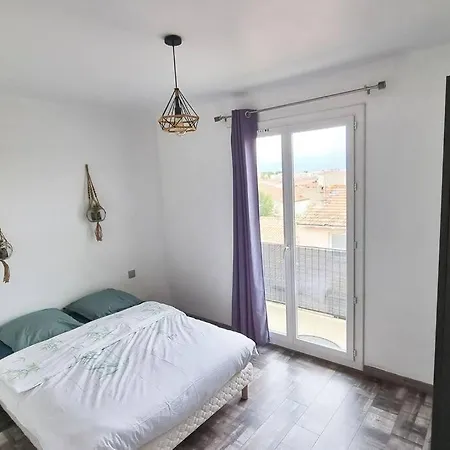 T2 + Grande Terrasse Apartment *